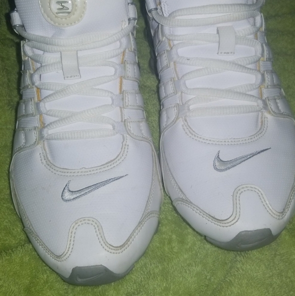 Shoes - Woman's size 8 nike shox